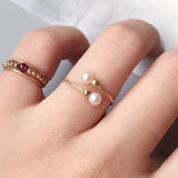 Huggie Ring